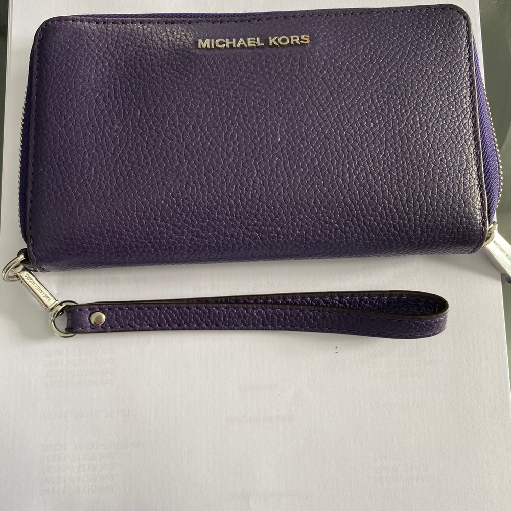 Wristlet
